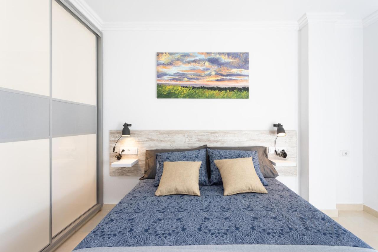 Classbnb - Three Spacious Apartments 150M From The Las Americas Promenade Arona  Eksteriør billede