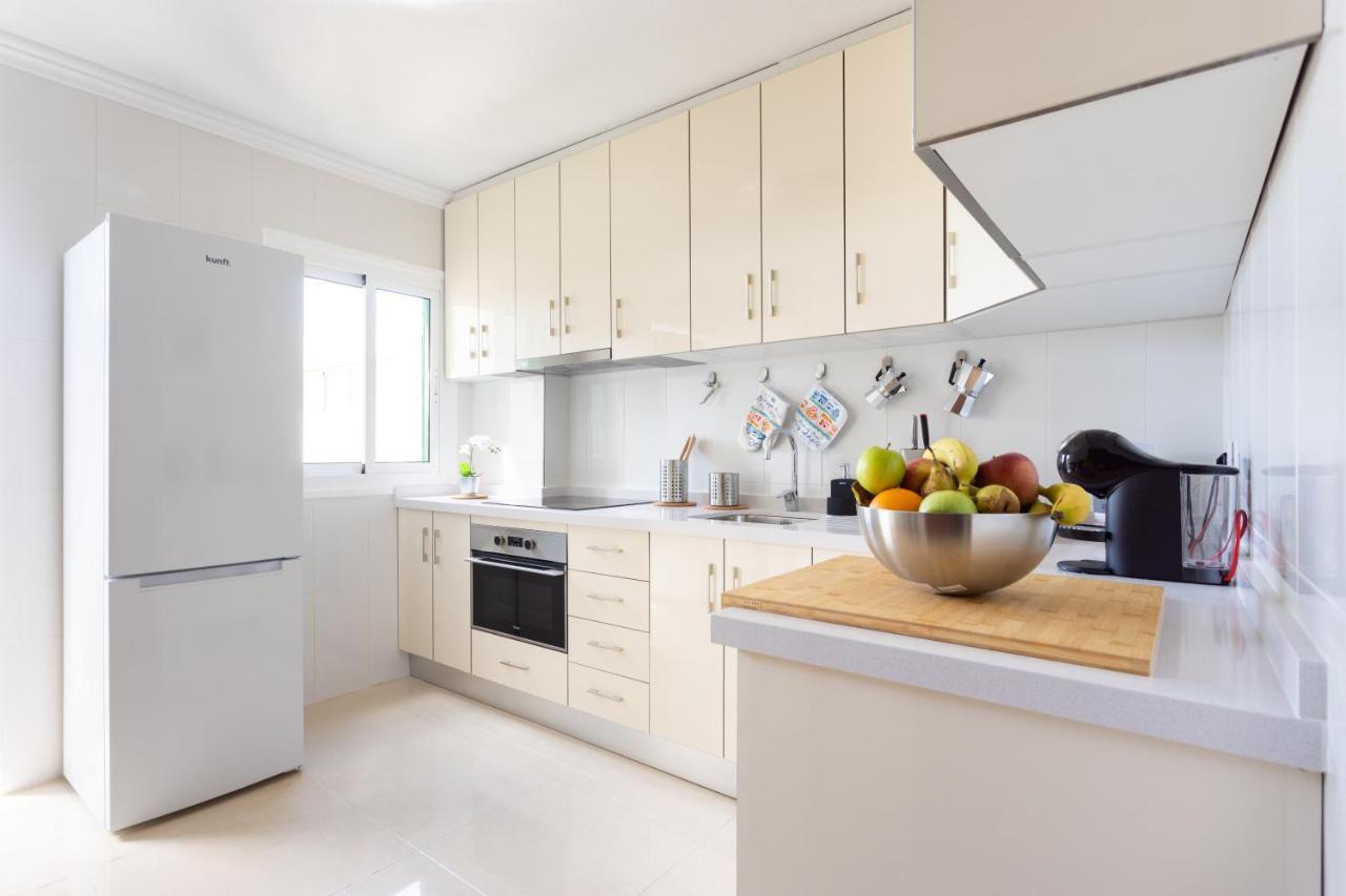 Classbnb - Three Spacious Apartments 150M From The Las Americas Promenade Arona  Eksteriør billede