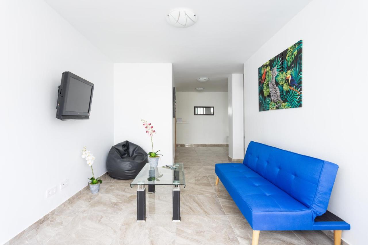 Classbnb - Three Spacious Apartments 150M From The Las Americas Promenade Arona  Eksteriør billede