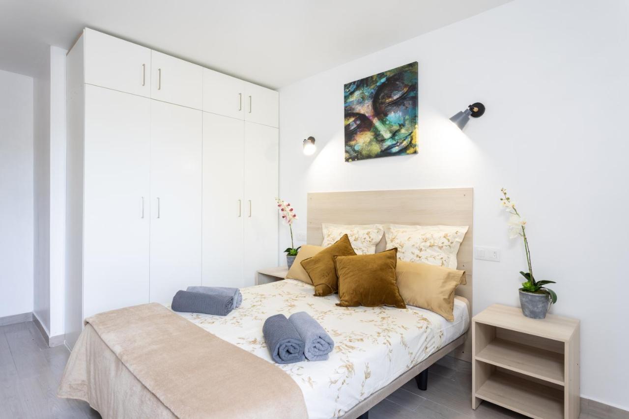 Classbnb - Three Spacious Apartments 150M From The Las Americas Promenade Arona  Eksteriør billede