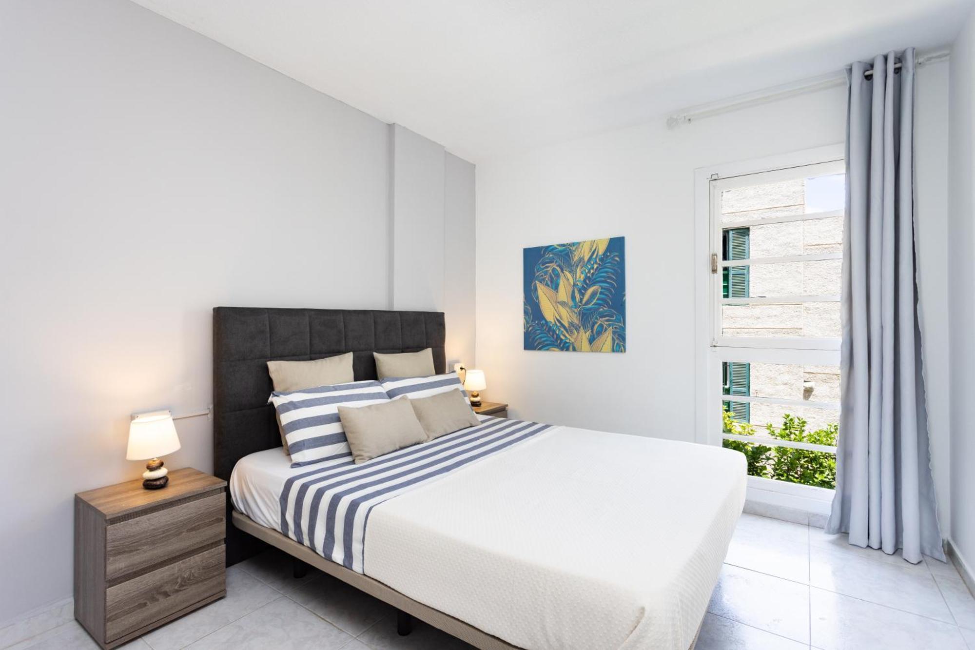 Classbnb - Three Spacious Apartments 150M From The Las Americas Promenade Arona  Eksteriør billede