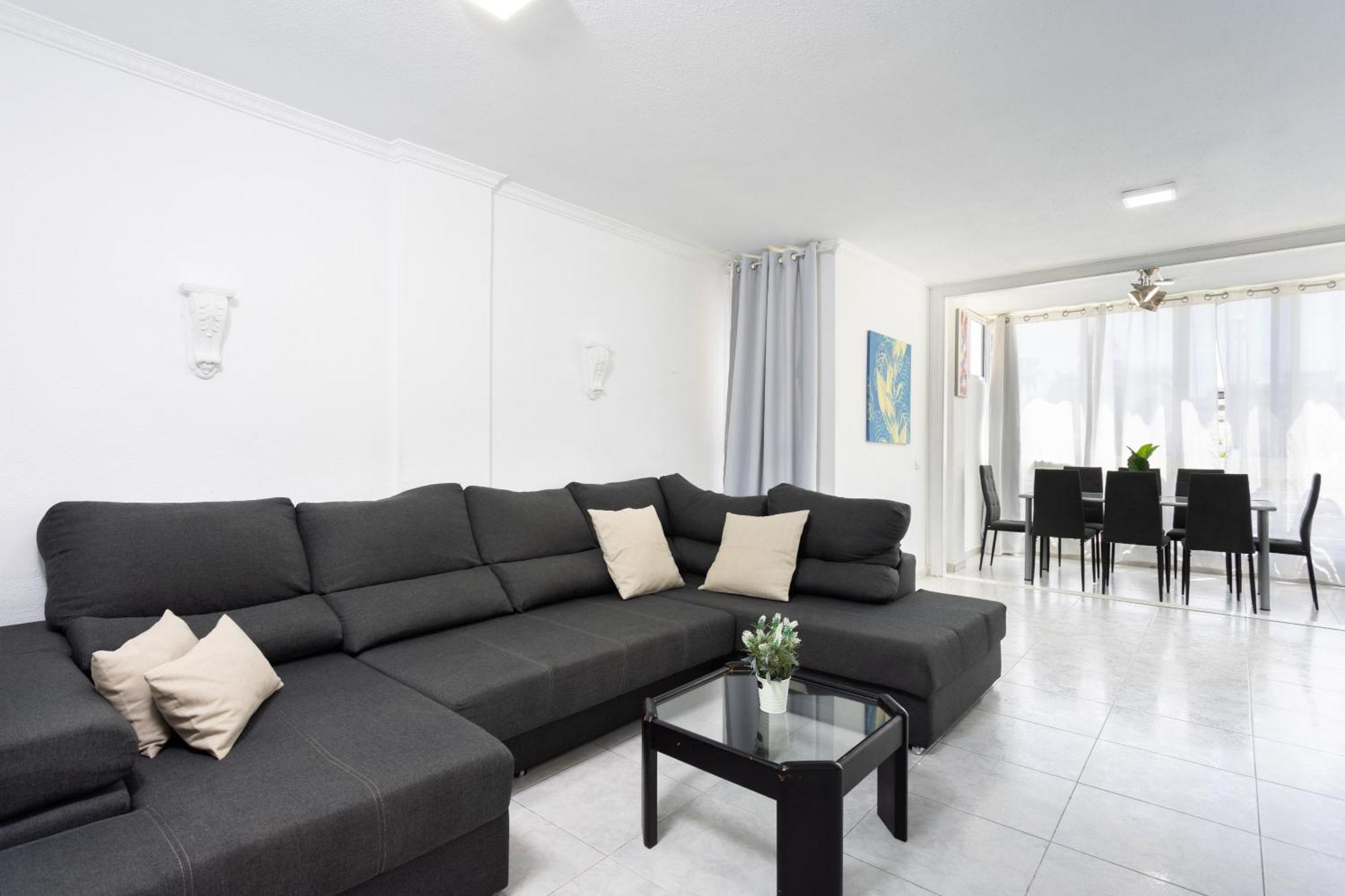 Classbnb - Three Spacious Apartments 150M From The Las Americas Promenade Arona  Eksteriør billede