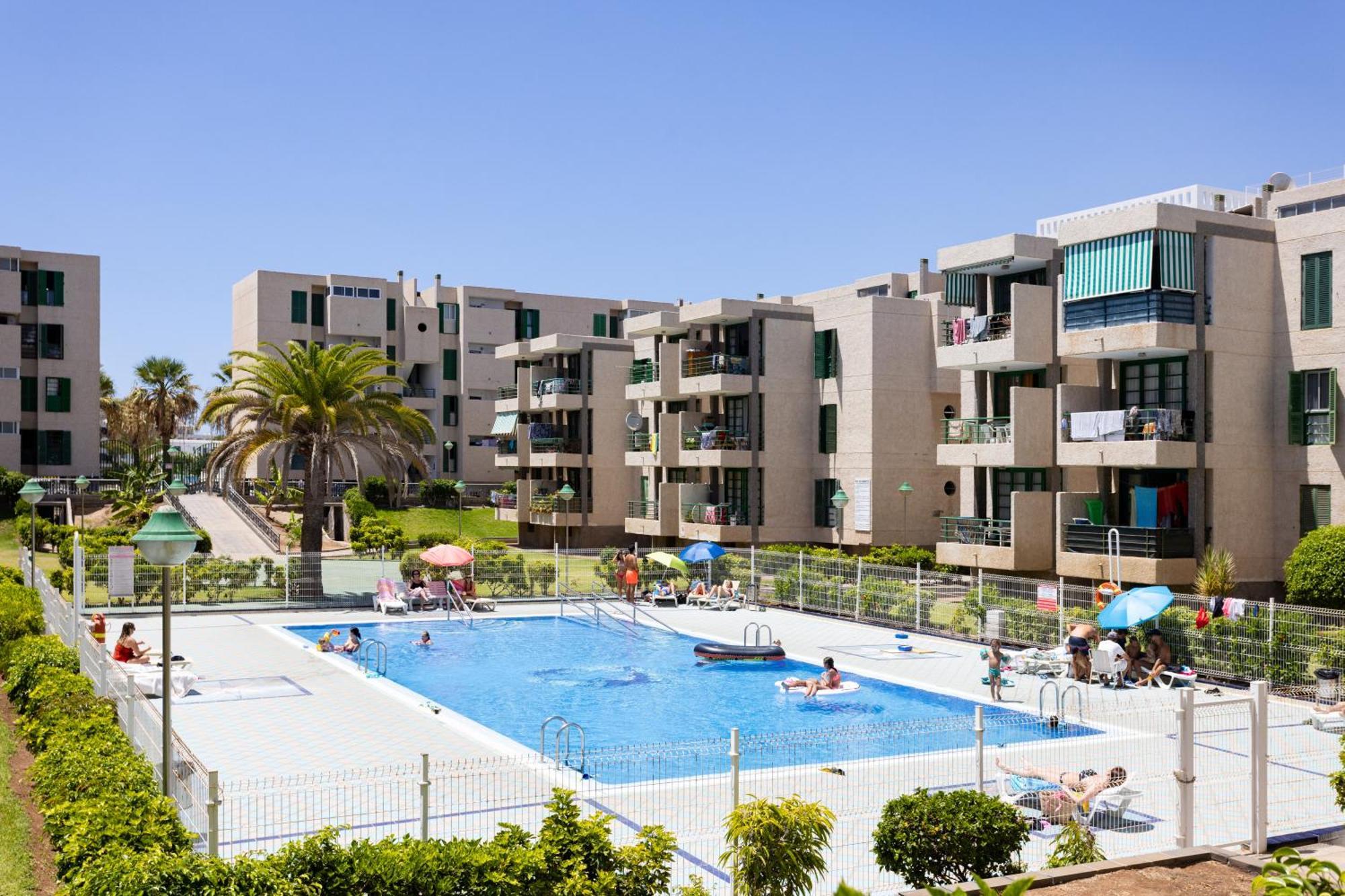 Classbnb - Three Spacious Apartments 150M From The Las Americas Promenade Arona  Eksteriør billede
