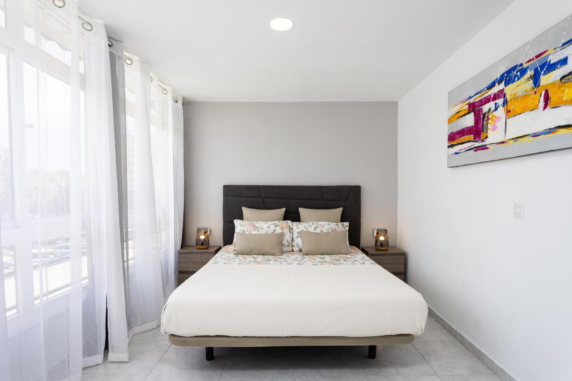 Classbnb - Three Spacious Apartments 150M From The Las Americas Promenade Arona  Eksteriør billede