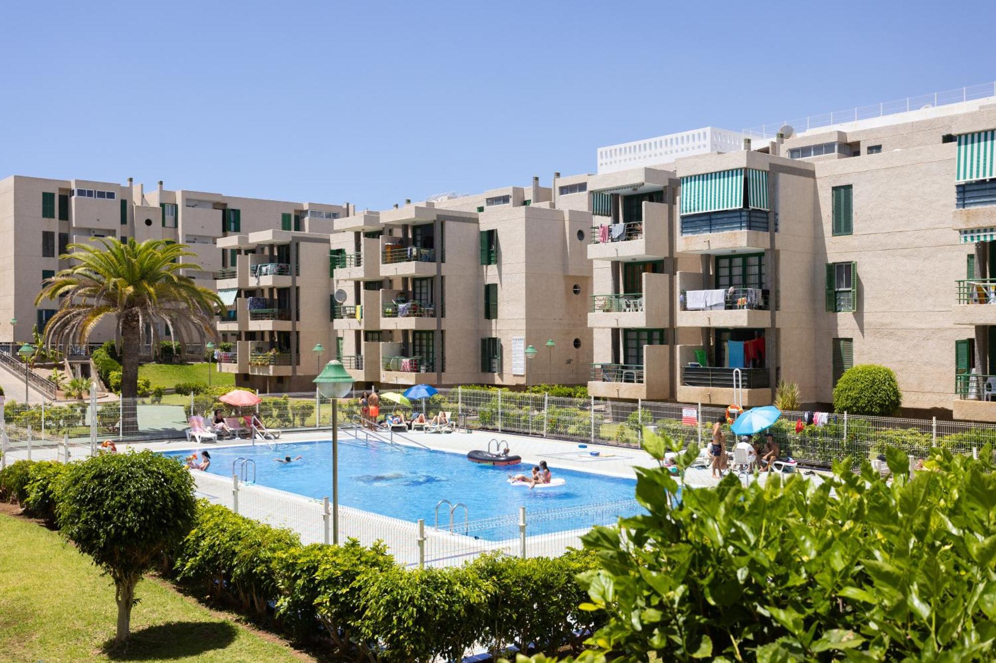 Classbnb - Three Spacious Apartments 150M From The Las Americas Promenade Arona  Eksteriør billede